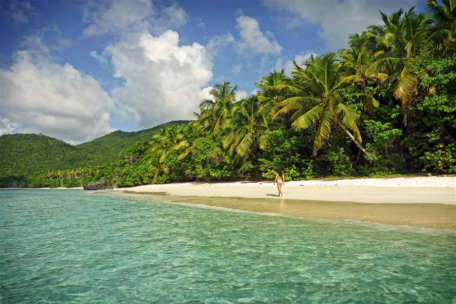 cinnamon bay beach