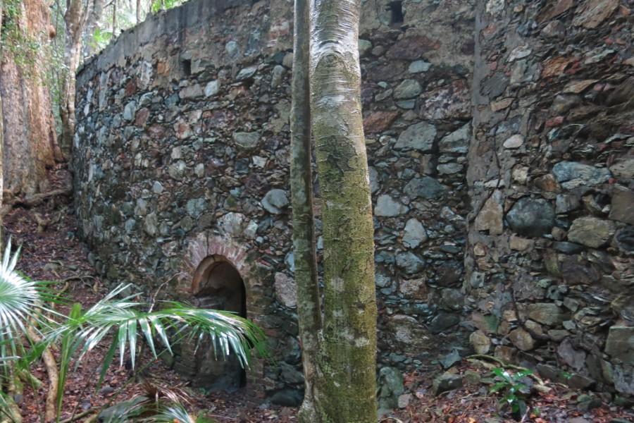 Horse mill wall