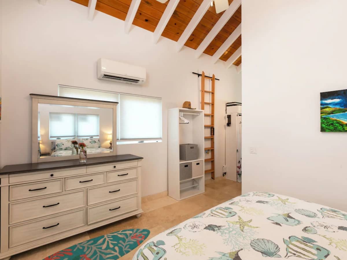 Anestasi Cottage bedroom