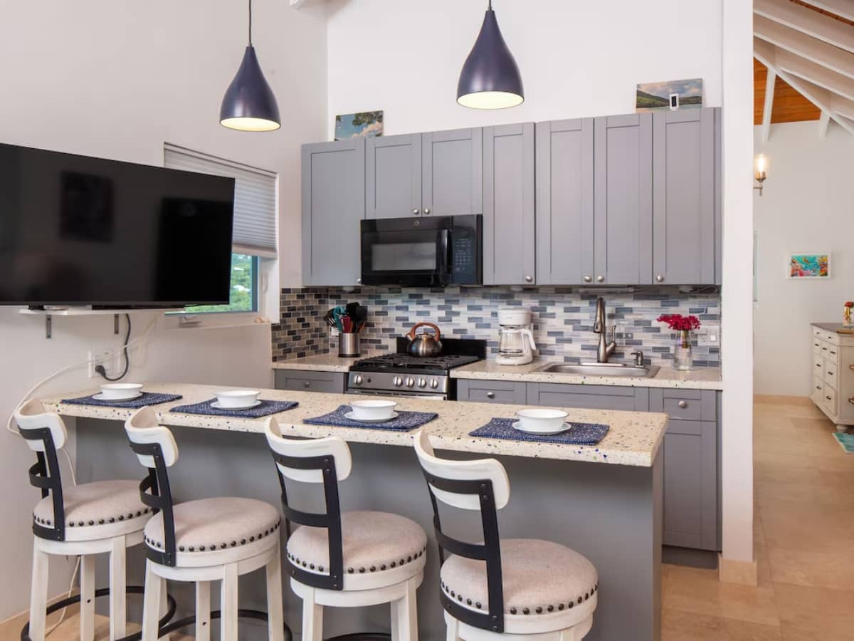 Anestasi Cottage kitchen