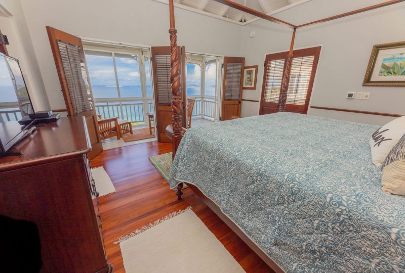 Cinnamon Stones second bedroom
