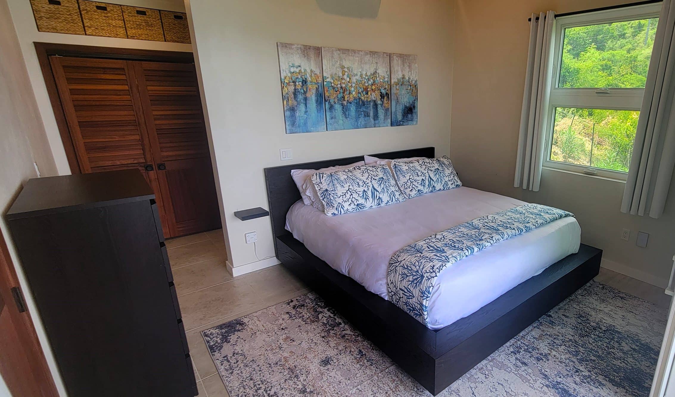 Long Bay Beach Villa bedroom