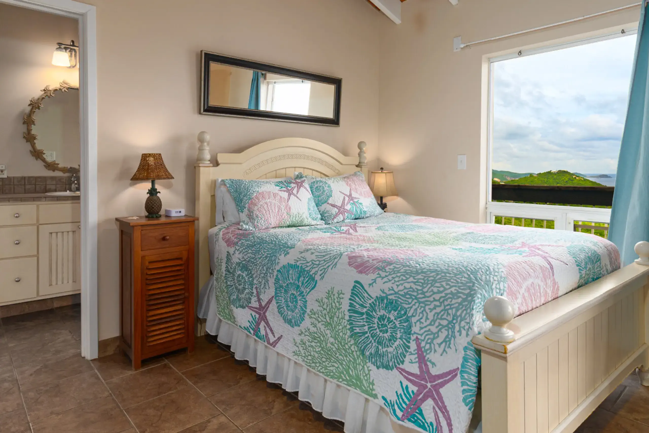 RendeView Villa second bedroom