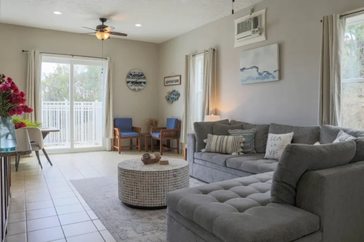 Sugarview Villa living-room