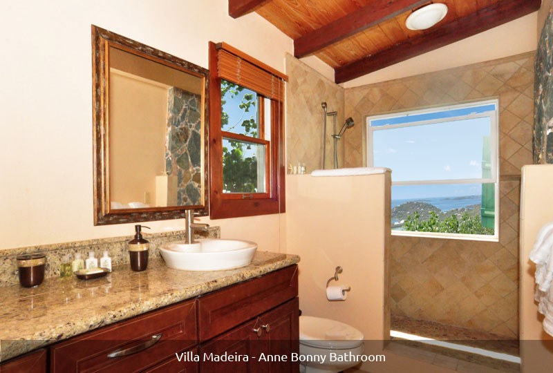 Villa Madeira bathroom